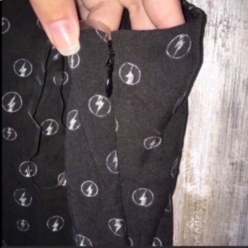 JunkFood Grateful Dead Lightning Dress - Picture 6 of 7